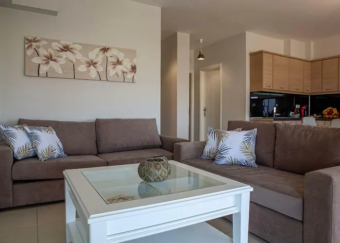 Aeolus Luxury - I